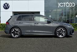 VOLKSWAGEN Golf Photo 4