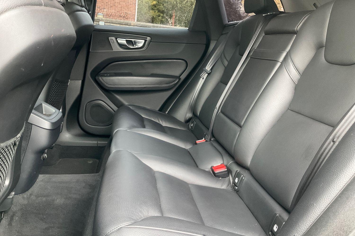 Volvo XC60 Photo 19