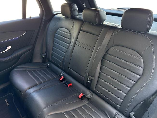 MERCEDES-BENZ GLC Photo 9
