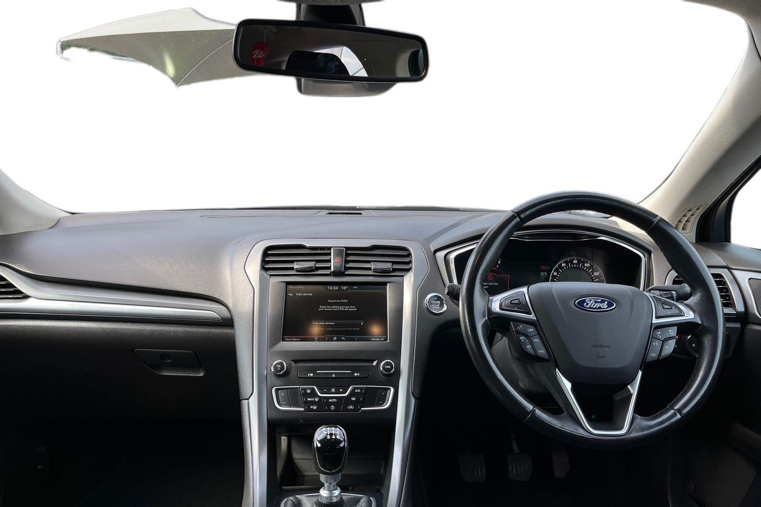 Ford MONDEO Photo 9