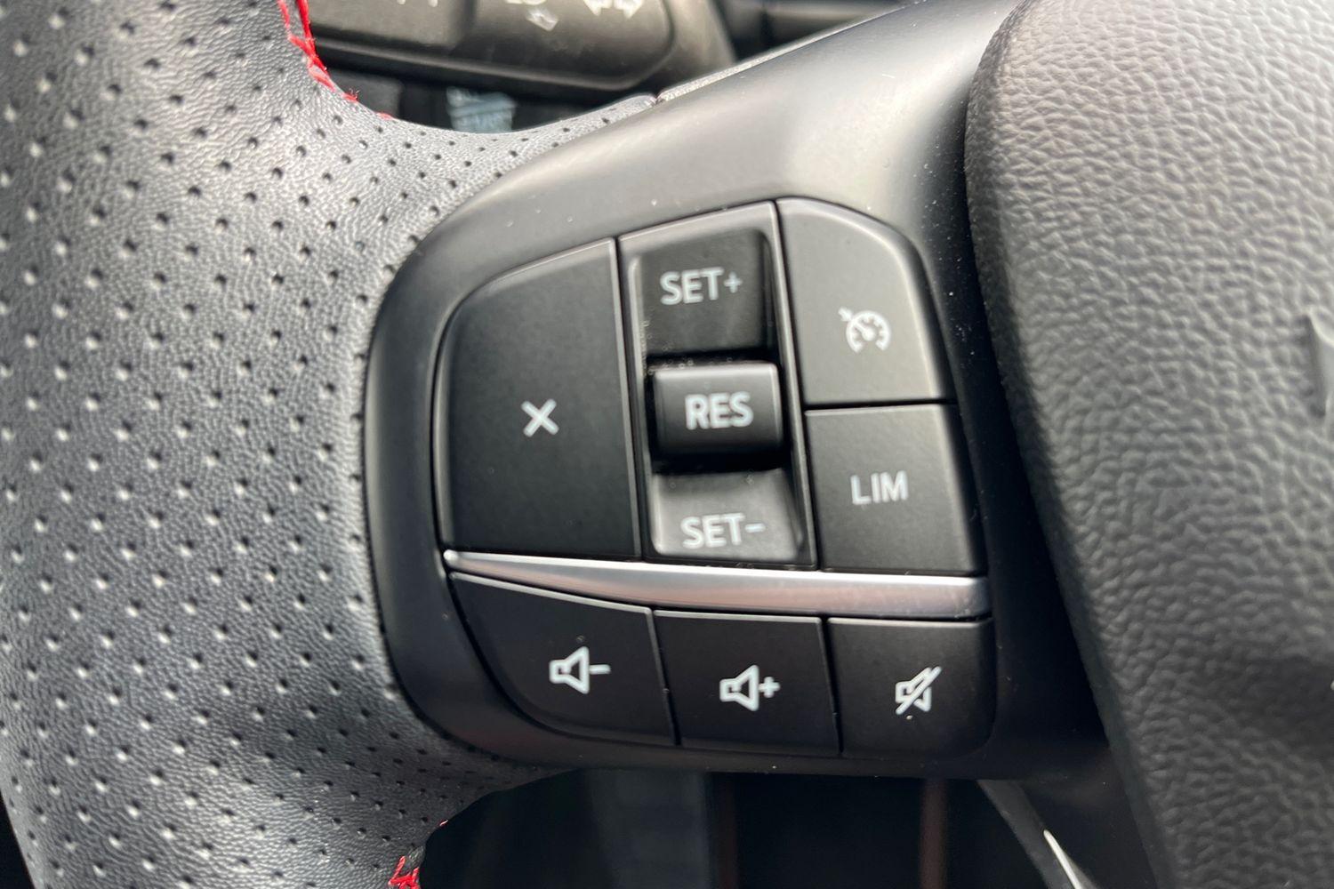 Ford KUGA Photo 22
