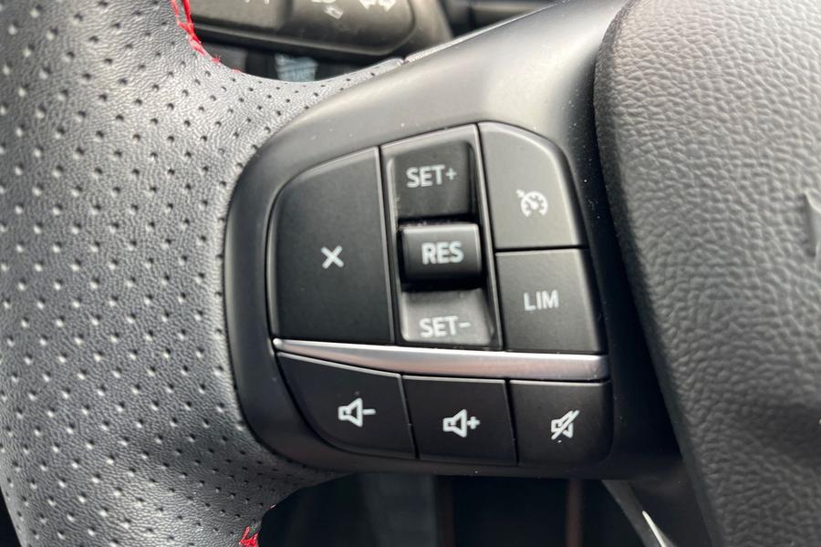 Ford KUGA Photo autoimg-54ceb59ced11ad8fb24d5b990256b36768eb2c90.jpg