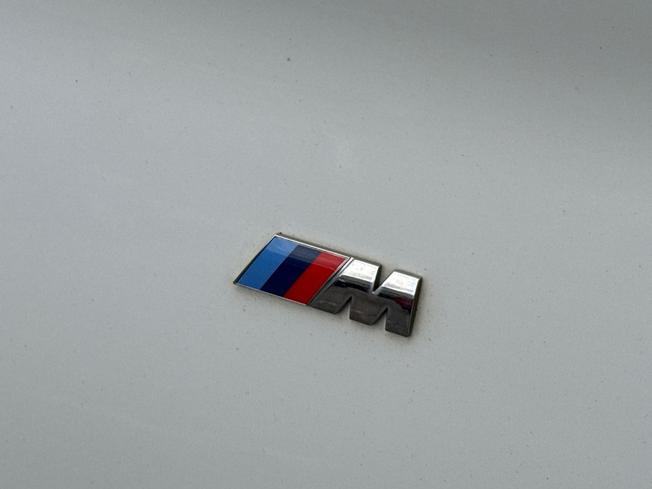 BMW 5 Series Photo 25