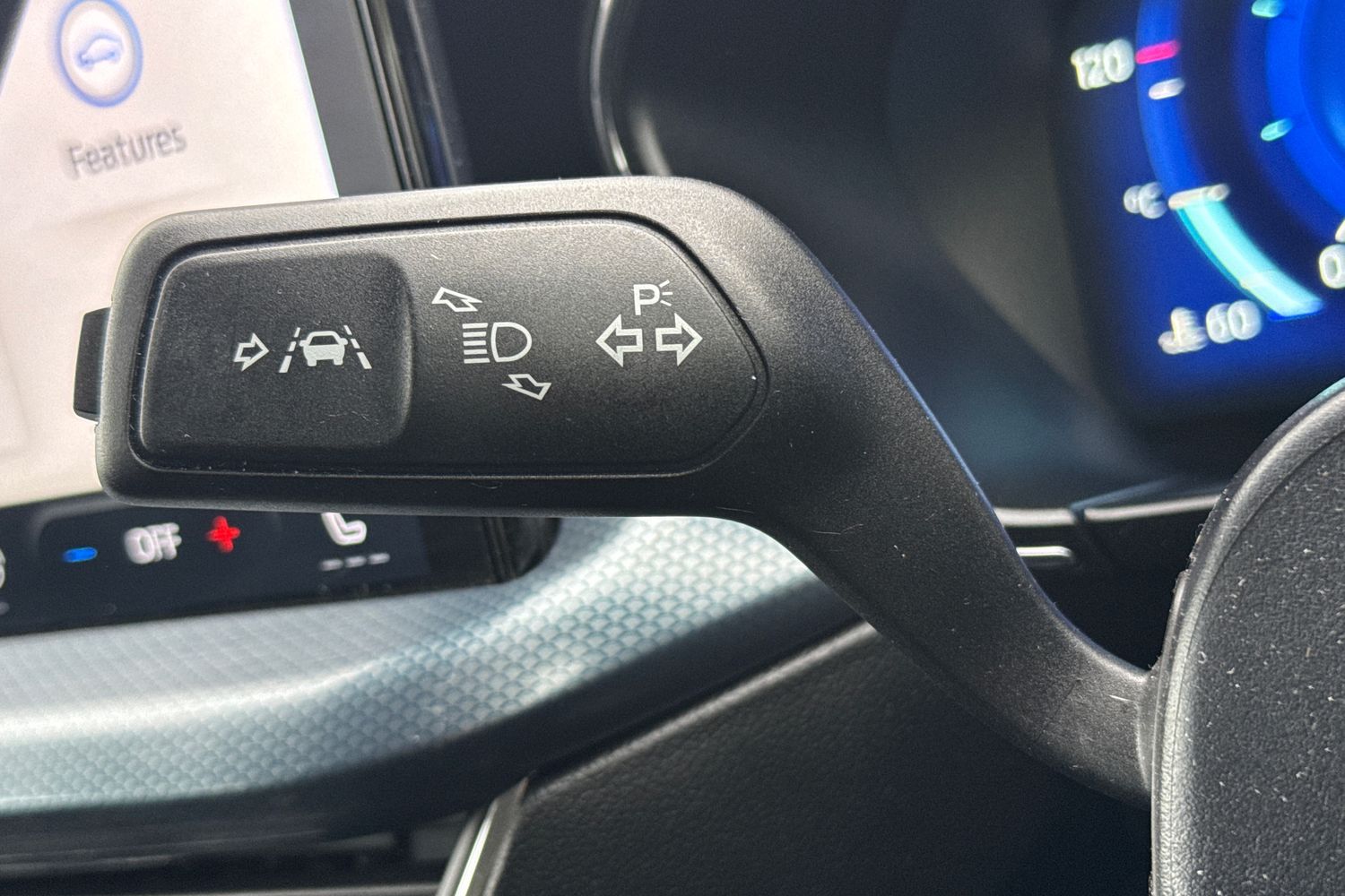 Ford FOCUS Photo 13