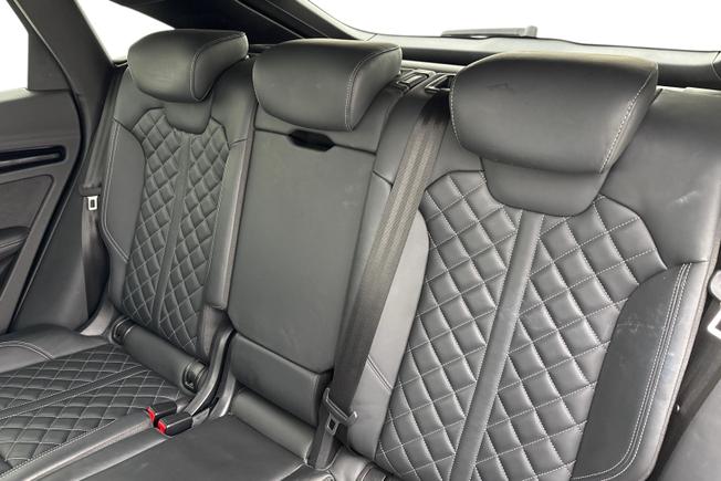AUDI Q5 Photo 9