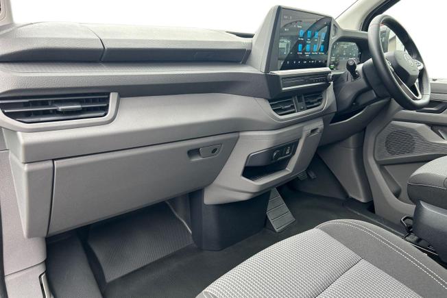 VOLKSWAGEN e-Transporter Photo 2