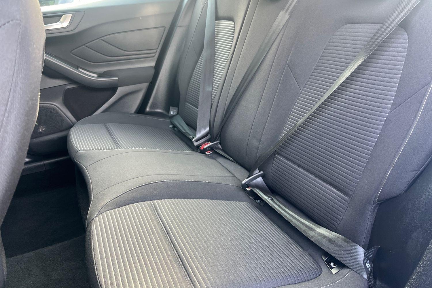 Ford Focus Photo 19