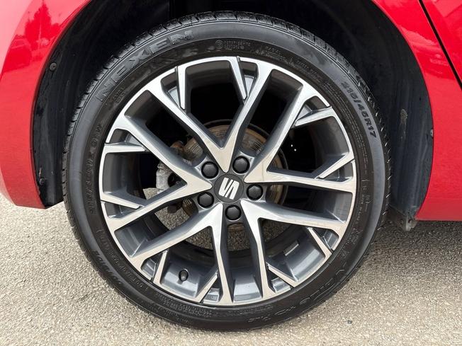 SEAT Ibiza Photo 32