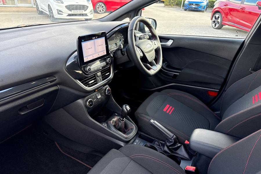Ford FIESTA Photo autoimg-54d80ef870ec1d33b634cd4c44eb7a94d958b119.jpg