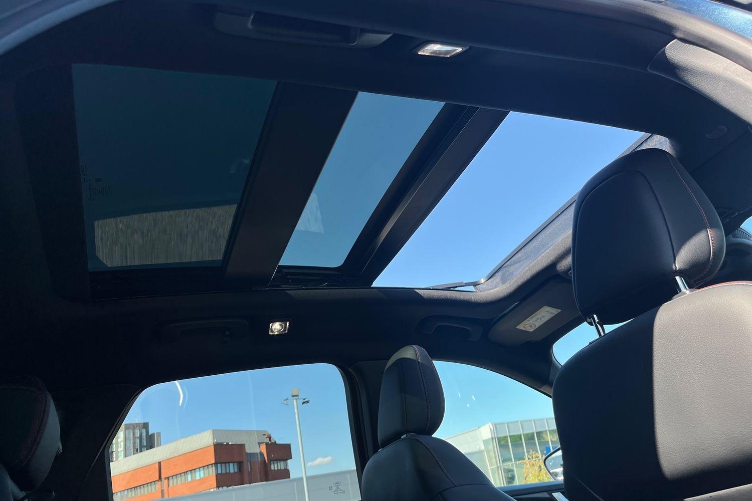 Ford Kuga Photo 36