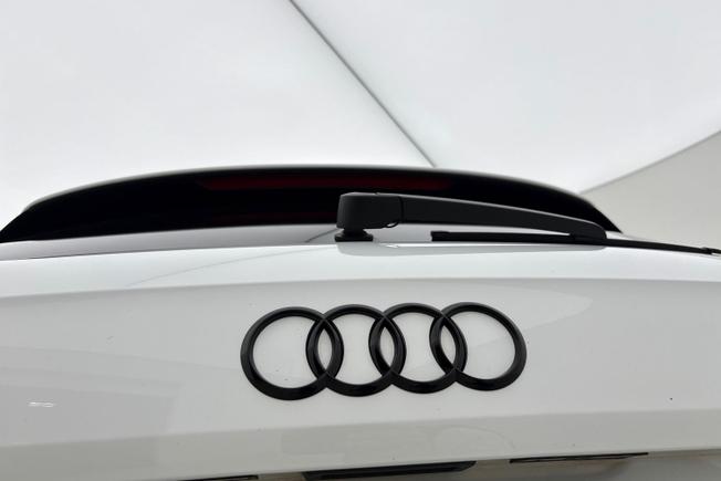 Audi Q2 Photo 22