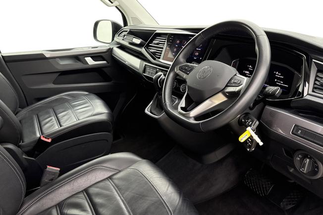 VOLKSWAGEN Caravelle Photo 6