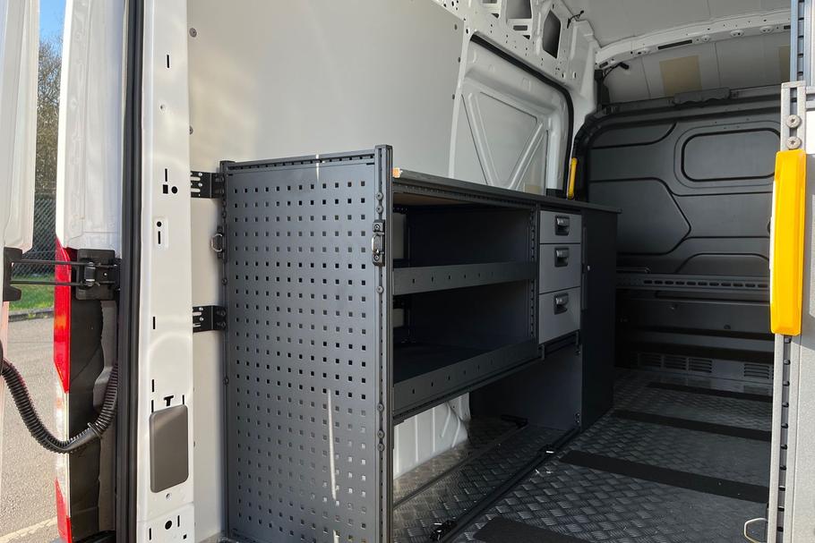 Used FORD TRANSIT BG75MKZ 8