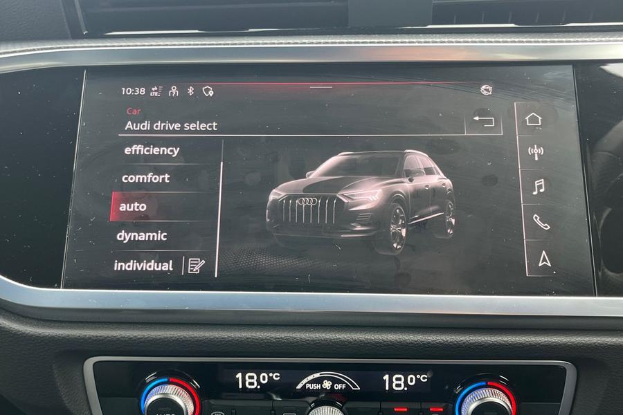 Audi Q3 Photo autoimg-54e081ecf709a01eec9f6c2d6fdc05754f6945f6.jpg
