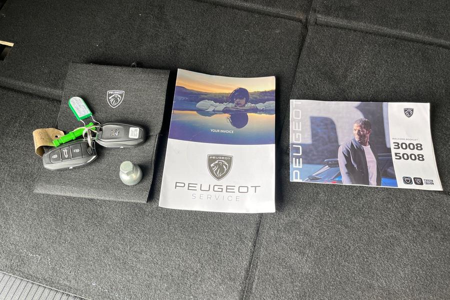 Peugeot 5008 Photo autoimg-54e3834f3fd3950b880a2bec90f20112b3ee323d.jpg