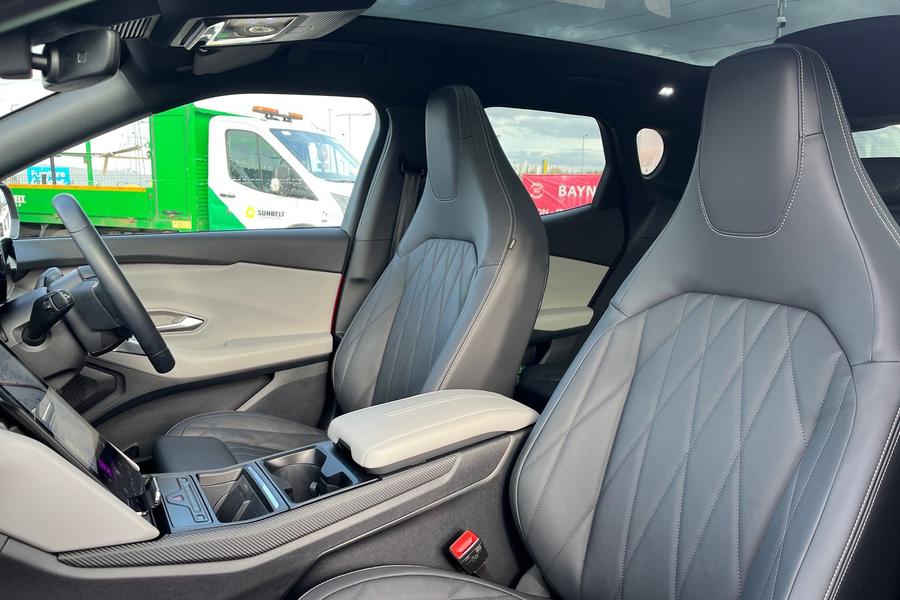 Ford Capri Photo autoimg-54e444c6277a35a6c225a03817e8c8bfb3bc63c4.jpg