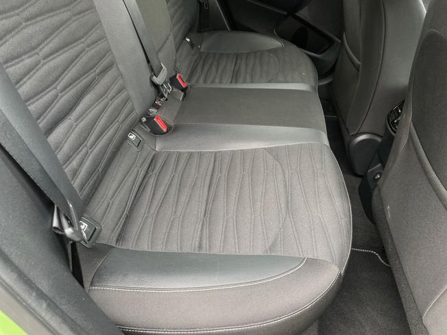 Kia Xceed Photo 33
