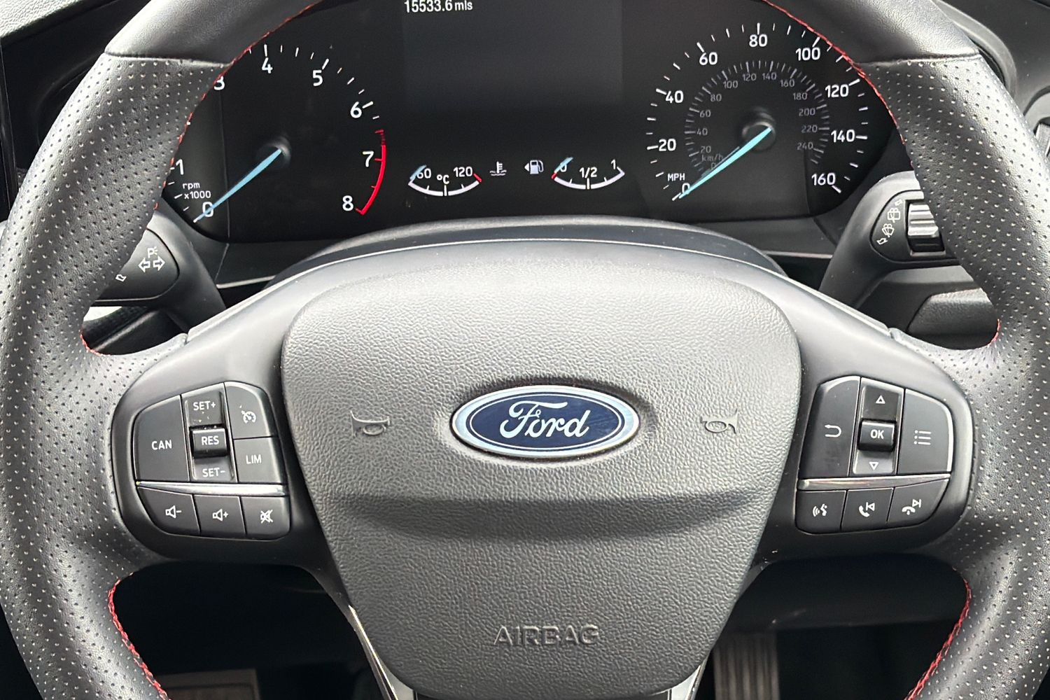 Ford FOCUS Photo 11