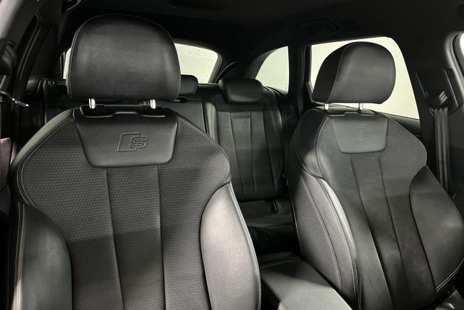 Audi A4 Avant Photo 25