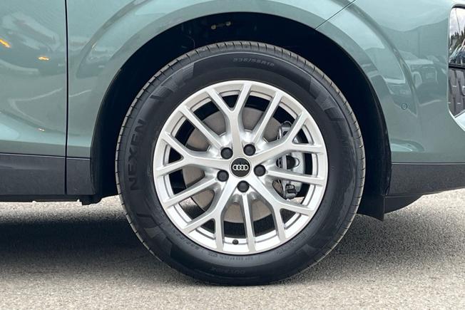 AUDI Q3 Photo 5