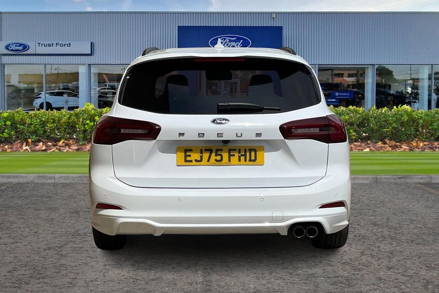 Ford FOCUS Photo autoimg-54ef8c26f400a535272bc7b3f7c34d8c2afa18ee.jpg