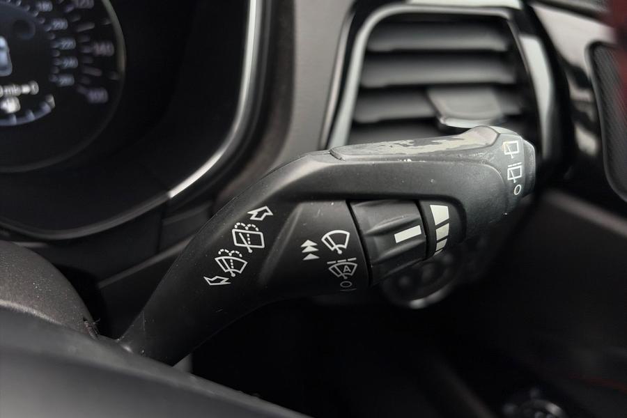 Ford MONDEO Photo autoimg-54f10e1daca40513f7a1014d8d8cb525f775aca1.jpg