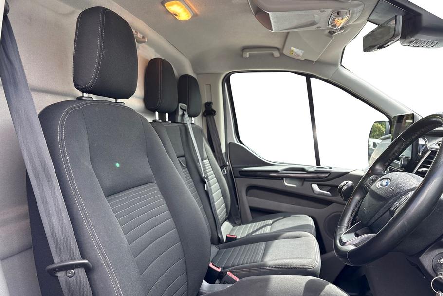 Used Ford Transit Custom BA23JUO 11