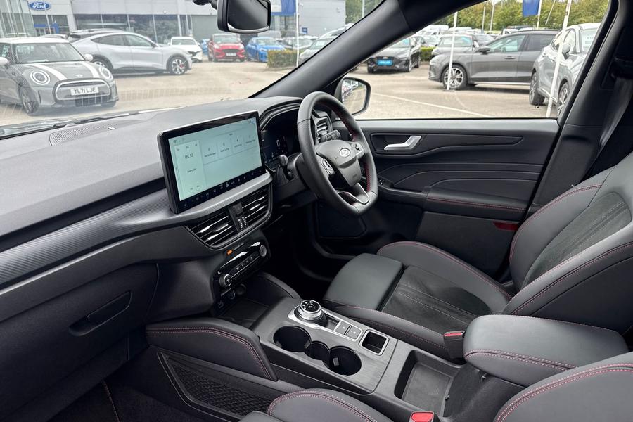 Ford KUGA Photo autoimg-54f2916638b801751c22db6a77f3a89faec23386.jpg