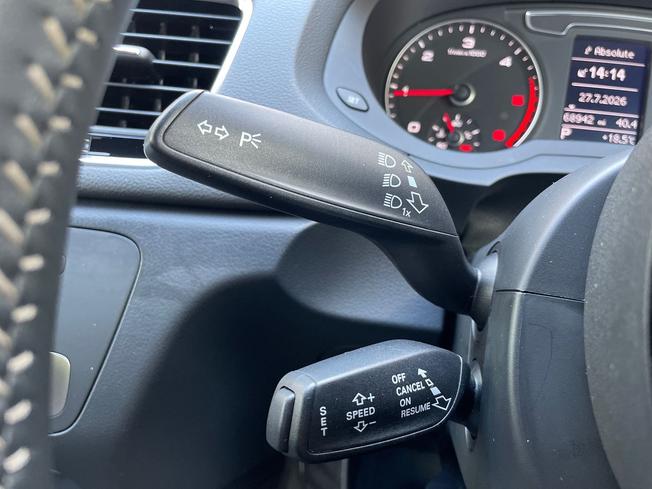 AUDI Q3 Photo 34