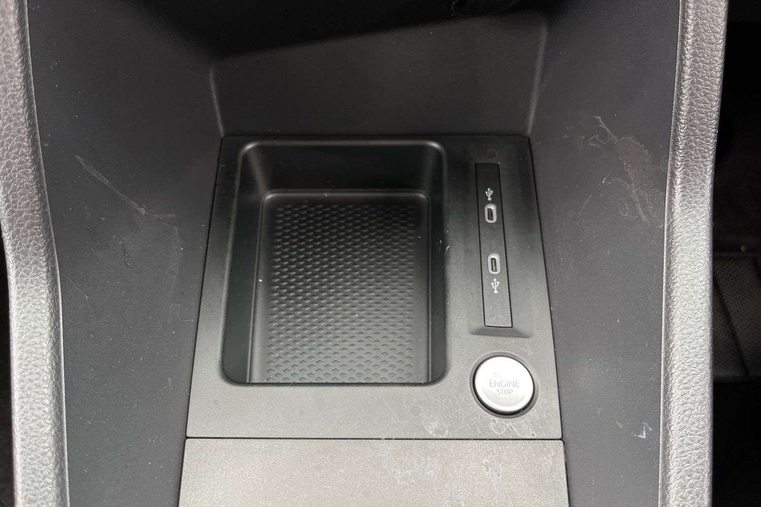 Ford TOURNEO CONNECT Photo 32