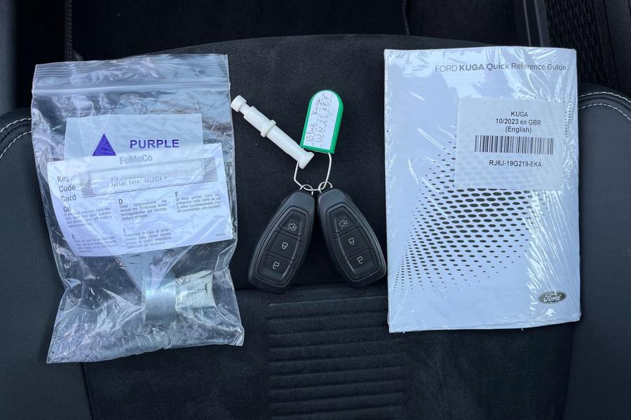 Ford Kuga Photo autoimg-54f4e5b2d0007d4216ba3058024e8adbfac021f7.jpg