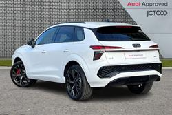 AUDI Q3 Photo 3