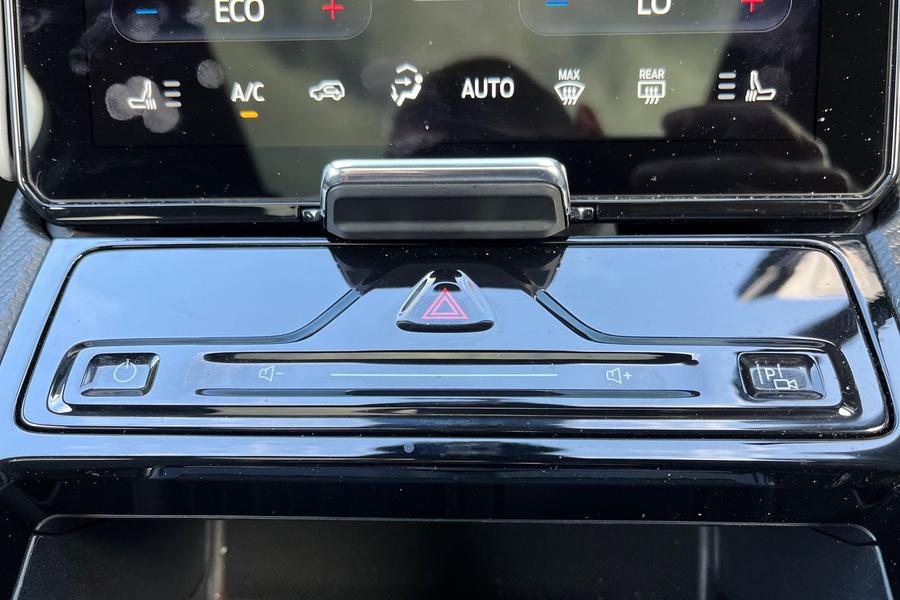 Ford Explorer Photo autoimg-54f78005ee923cd62ac46a3396402a300d69e114.jpg