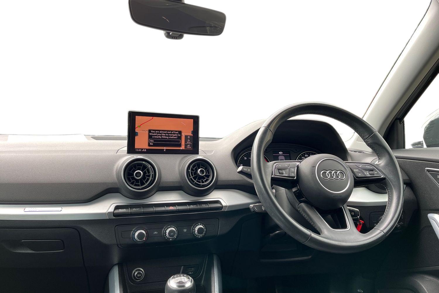 Audi Q2 Photo 9