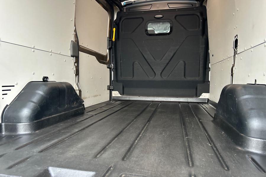 Ford Transit Photo autoimg-54f9afaac377bad11a77474c6edda9d4d153f97f.jpg