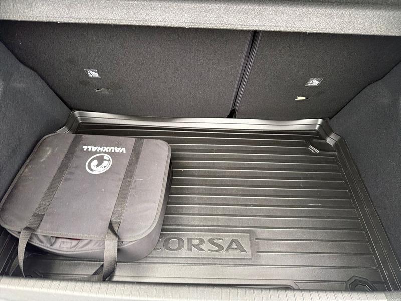 Used Vauxhall Corsa Electric NU72DVV 33