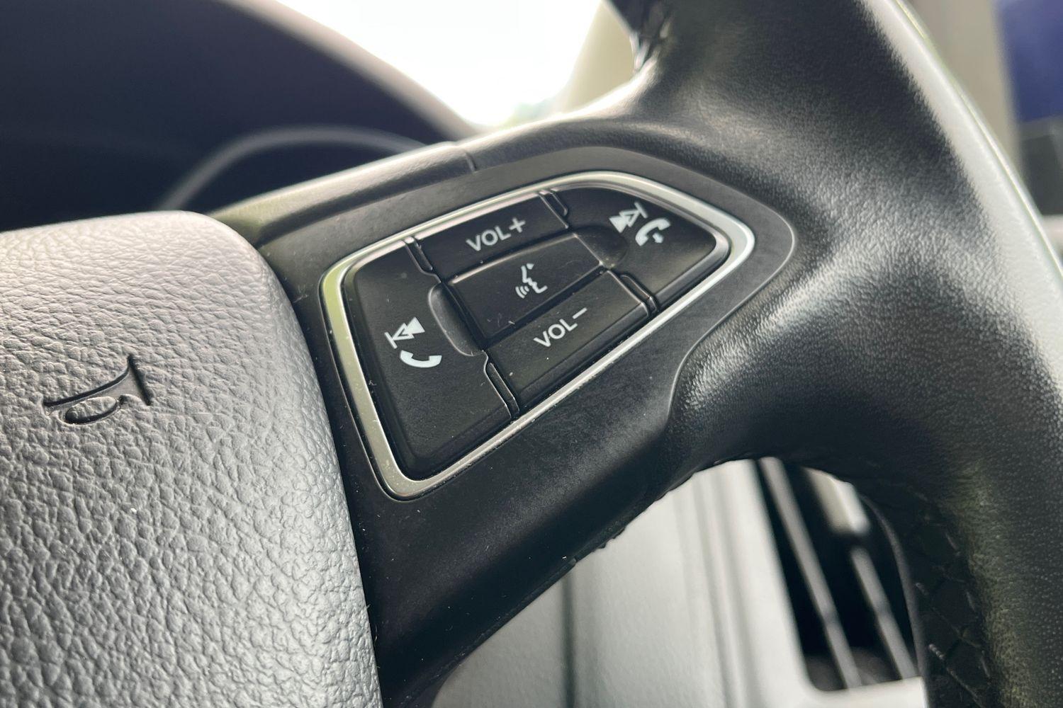 Ford FOCUS Photo 23