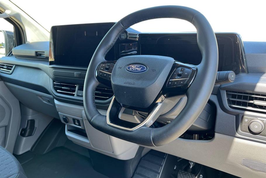 Used Ford TRANSIT CUSTOM WN26TBX 14