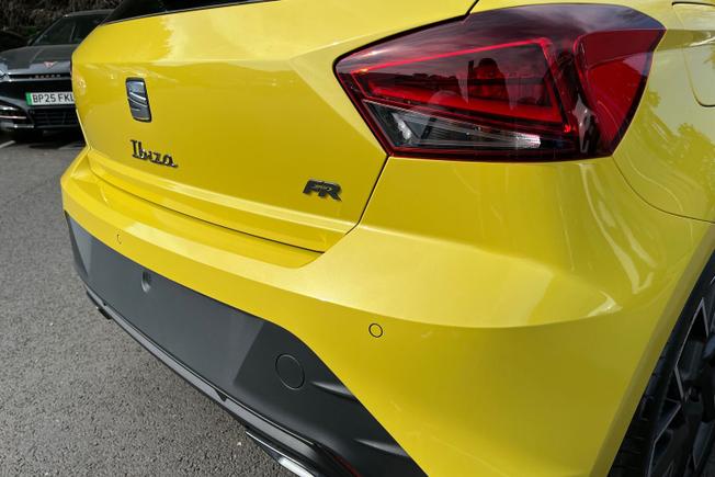 SEAT Ibiza Photo 22