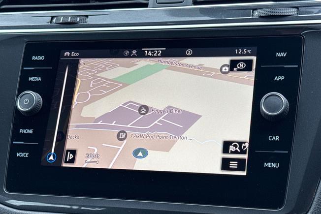 VOLKSWAGEN Tiguan Allspace Photo 14