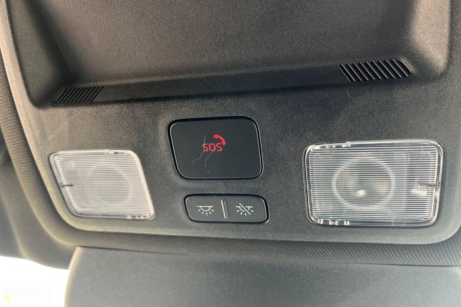 Ford Kuga Photo autoimg-5504dbc265e10d71a2b906e44f99acccf73df796.jpg