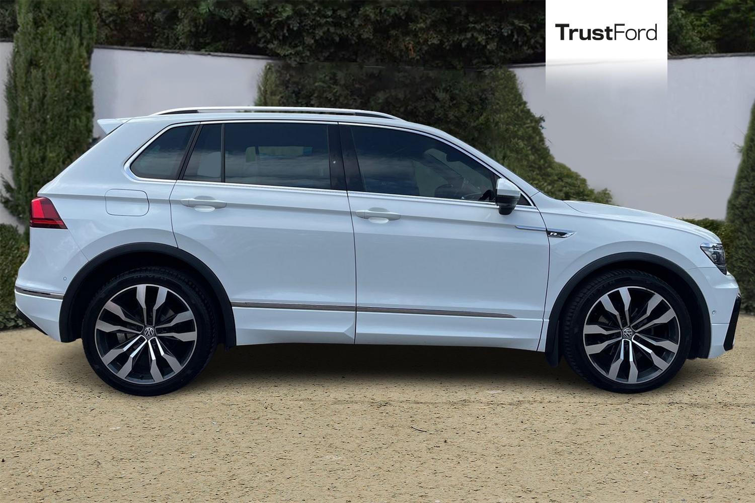 Volkswagen TIGUAN Photo 2