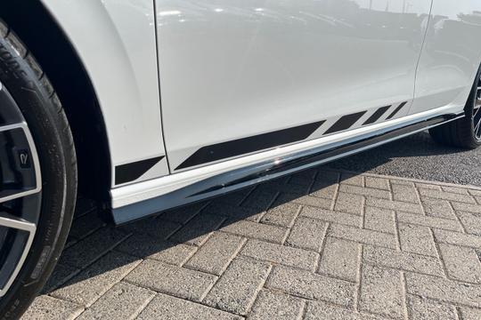Volkswagen Golf Photo autoimg-550bbef7f5f66b621f83cbc9cab26740a15cb65d.jpg