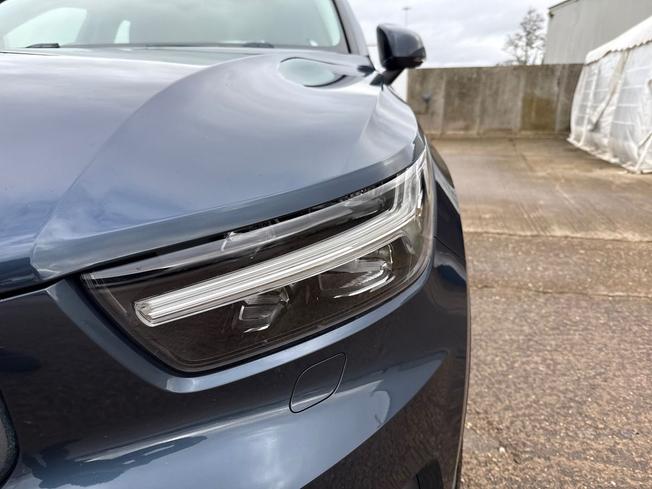 VOLVO XC40 Photo 58