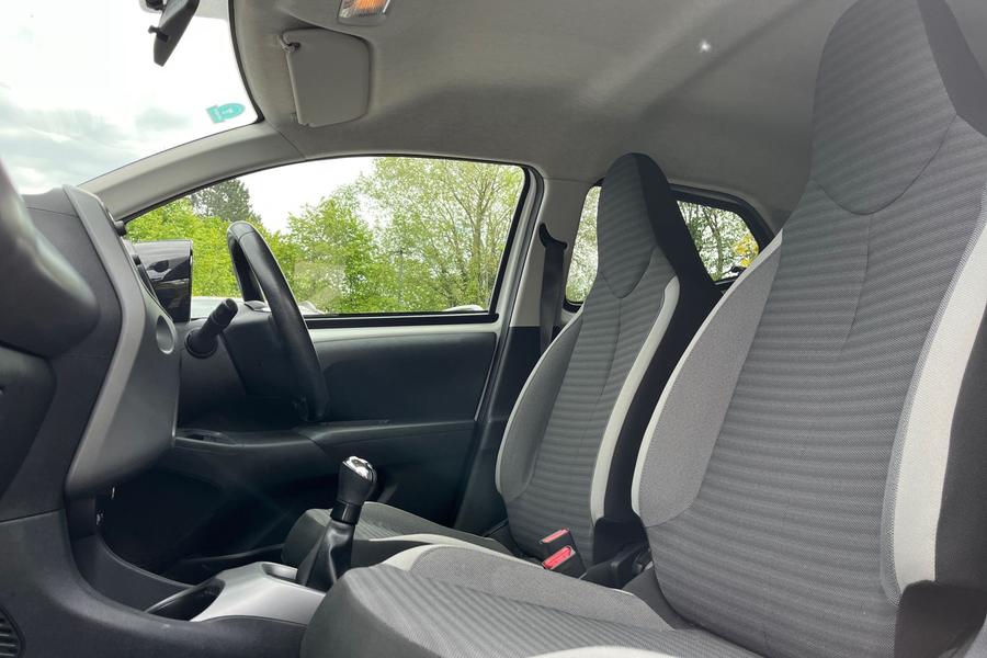 Toyota Aygo Photo autoimg-550ef1185e0592c2d3d02b09deadf0b1a9946a19.jpg