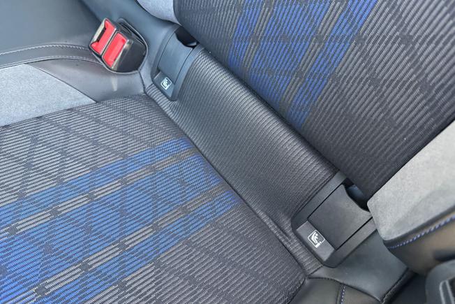 Volkswagen Golf Photo 42