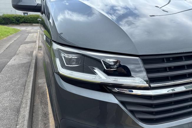 VOLKSWAGEN Transporter Photo 19