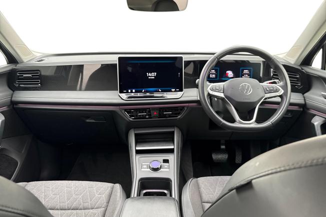 VOLKSWAGEN Tiguan Photo 10