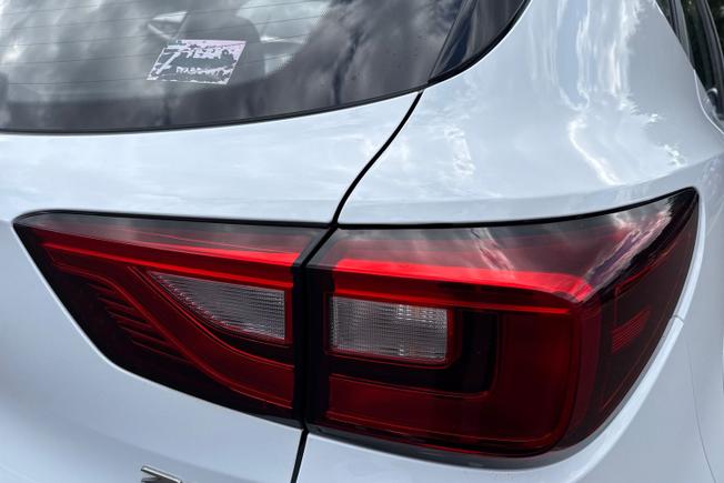 MG MG ZS Photo 18