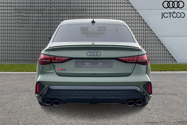 AUDI  S3 Saloon Photo 7